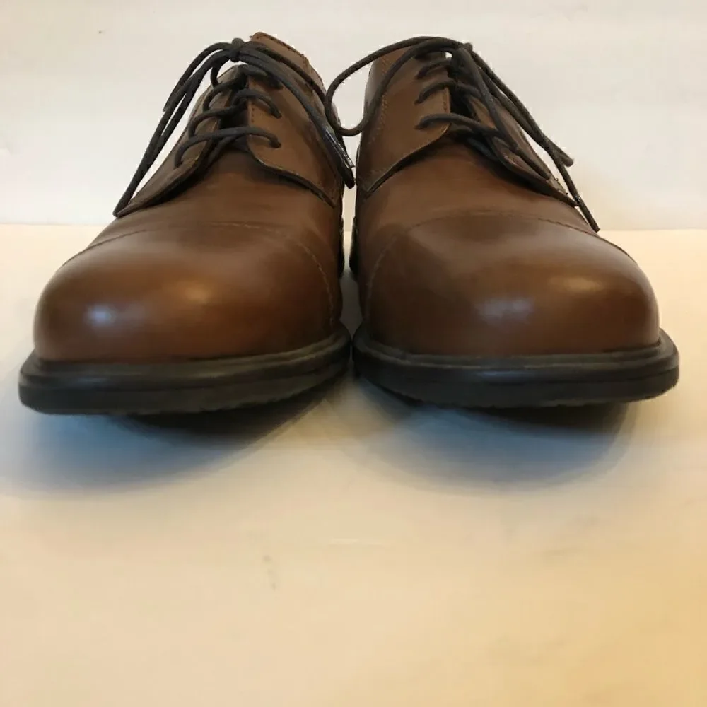 Rockport Essential Detail II cap toe shoe Brown 8